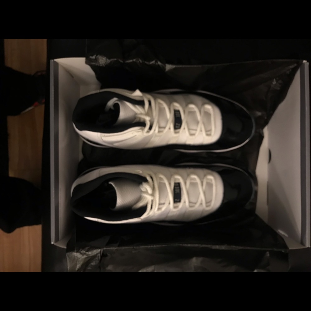 Jordan Concord 11’s Brand New - Picture 2 of 4